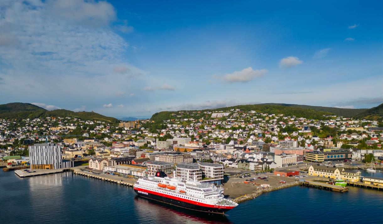 Byvandring med Explore Harstad